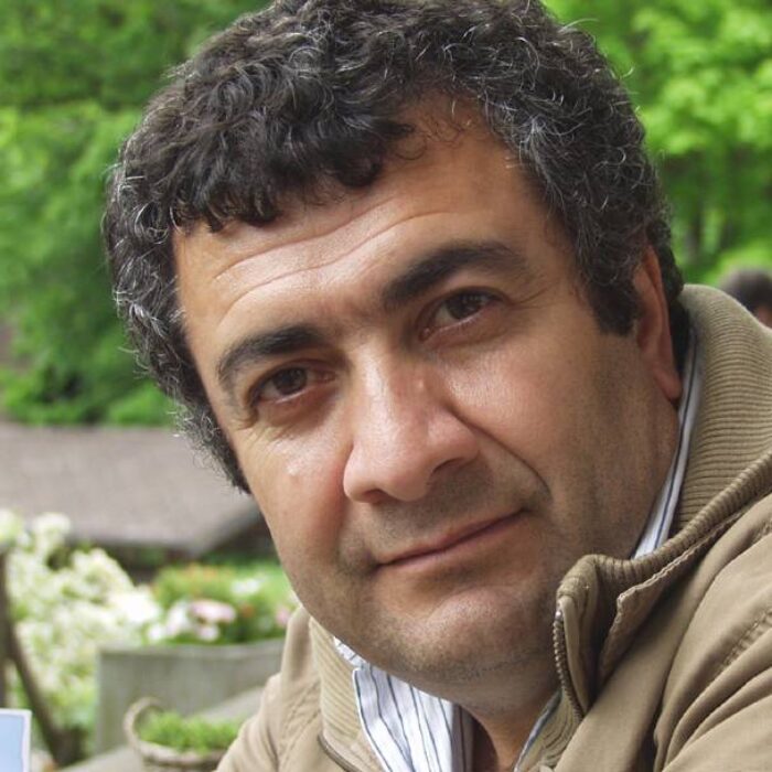 Mano Khalil